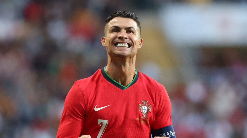 Ronaldo obnovio ugovor sa Al Nasrom! Ronaldo obnovio ugovor sa Al Nasrom!