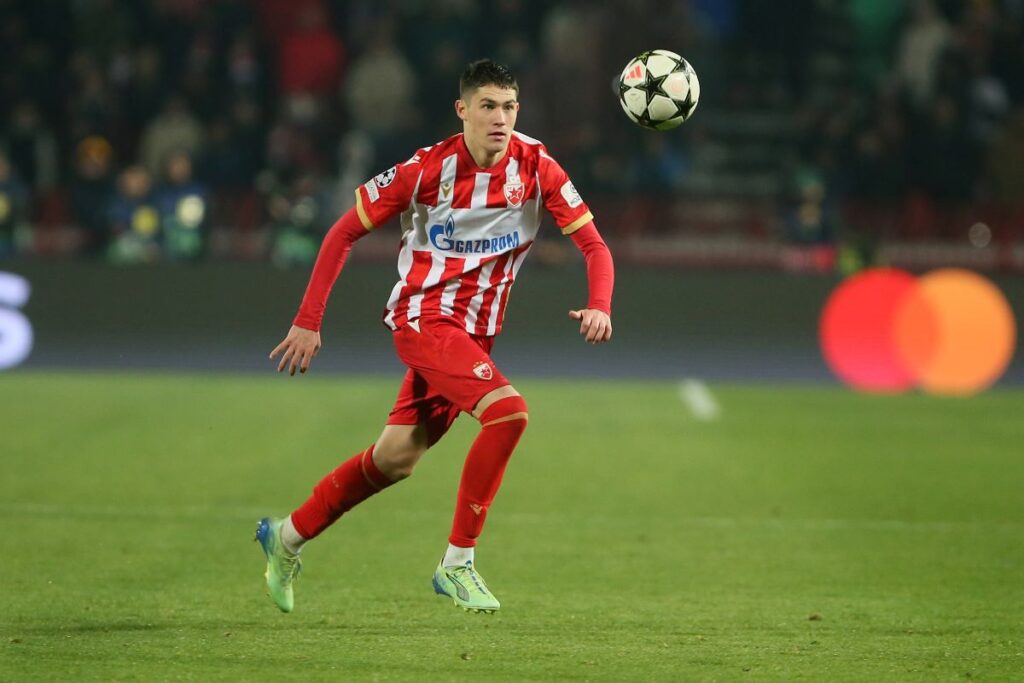 Andrija Maksimović pred potpisom!