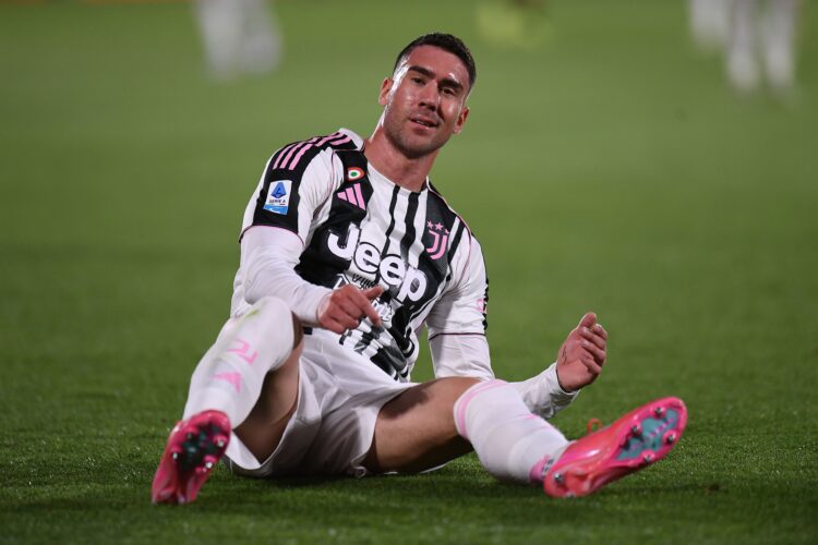 Propao Vlahovićev transfer u Milan? Propao Vlahovićev transfer u Milan?