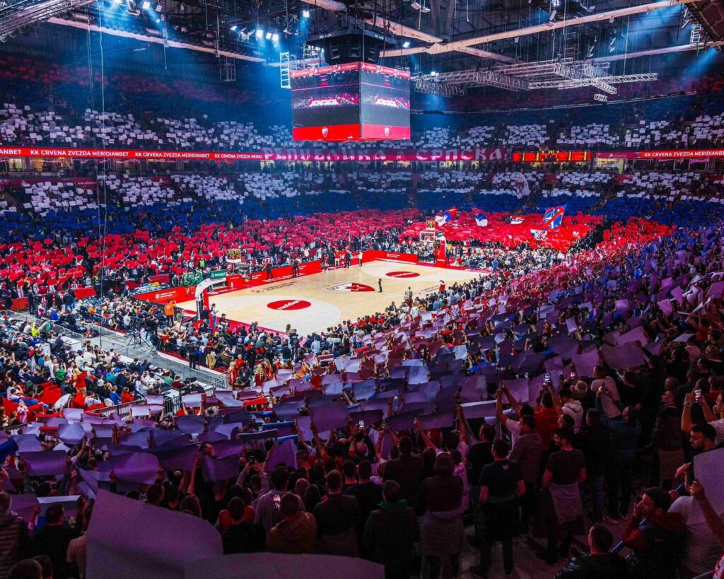 KK Crvena zvezda sprema BOMBU: Stiže zamena za Mekintajera u vidu sjajnog plejmejkera? KK Crvena zvezda