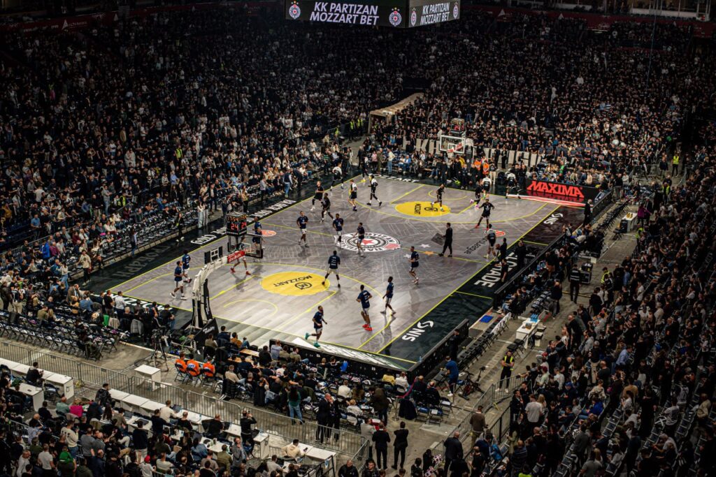 Španci lansirali BOMBU: KK Partizan poslao ponudu za igrača na spoljnoj poziciji koga žele mnogi (FOTO) KK Partizan